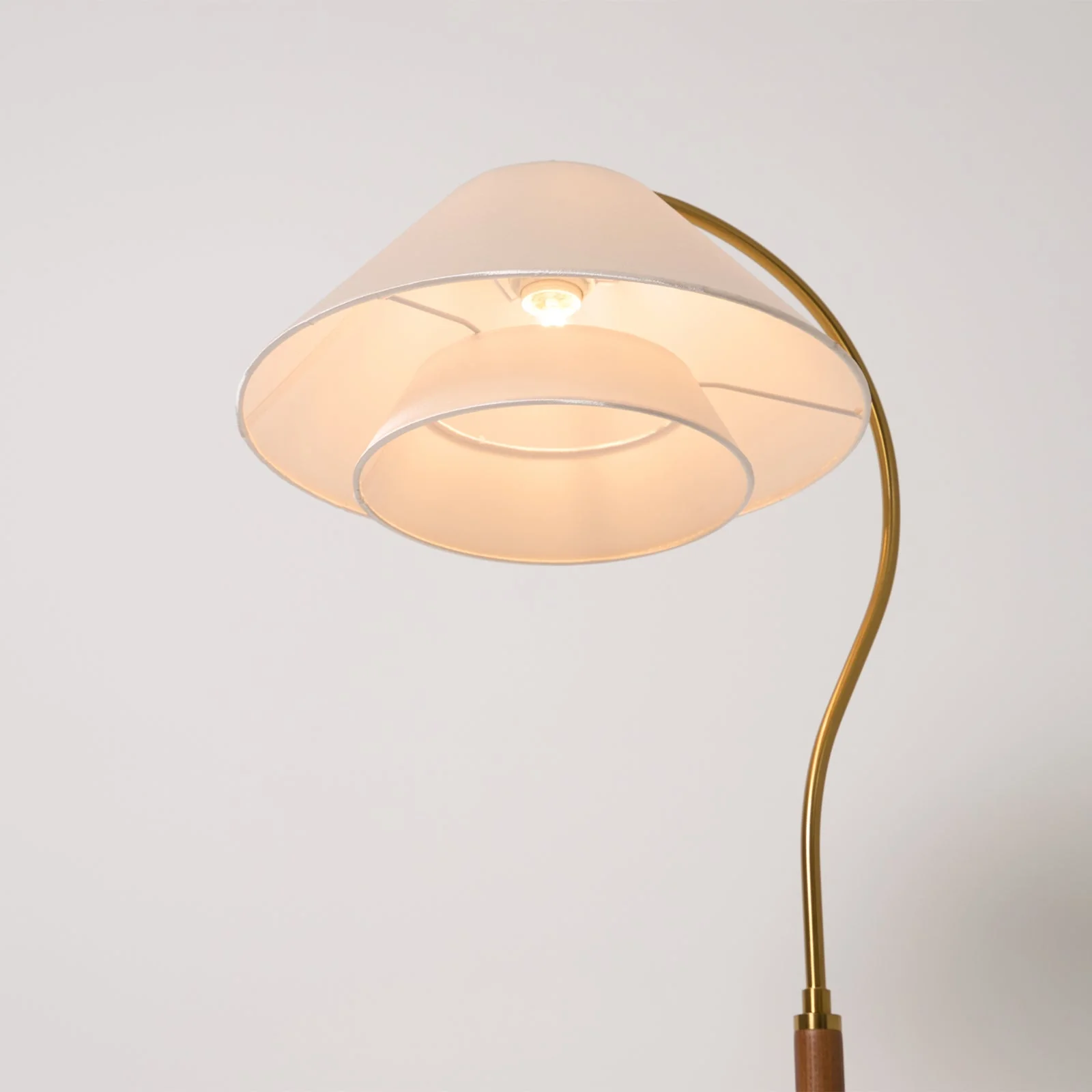 Cygnus Floor Lamp - Image 18