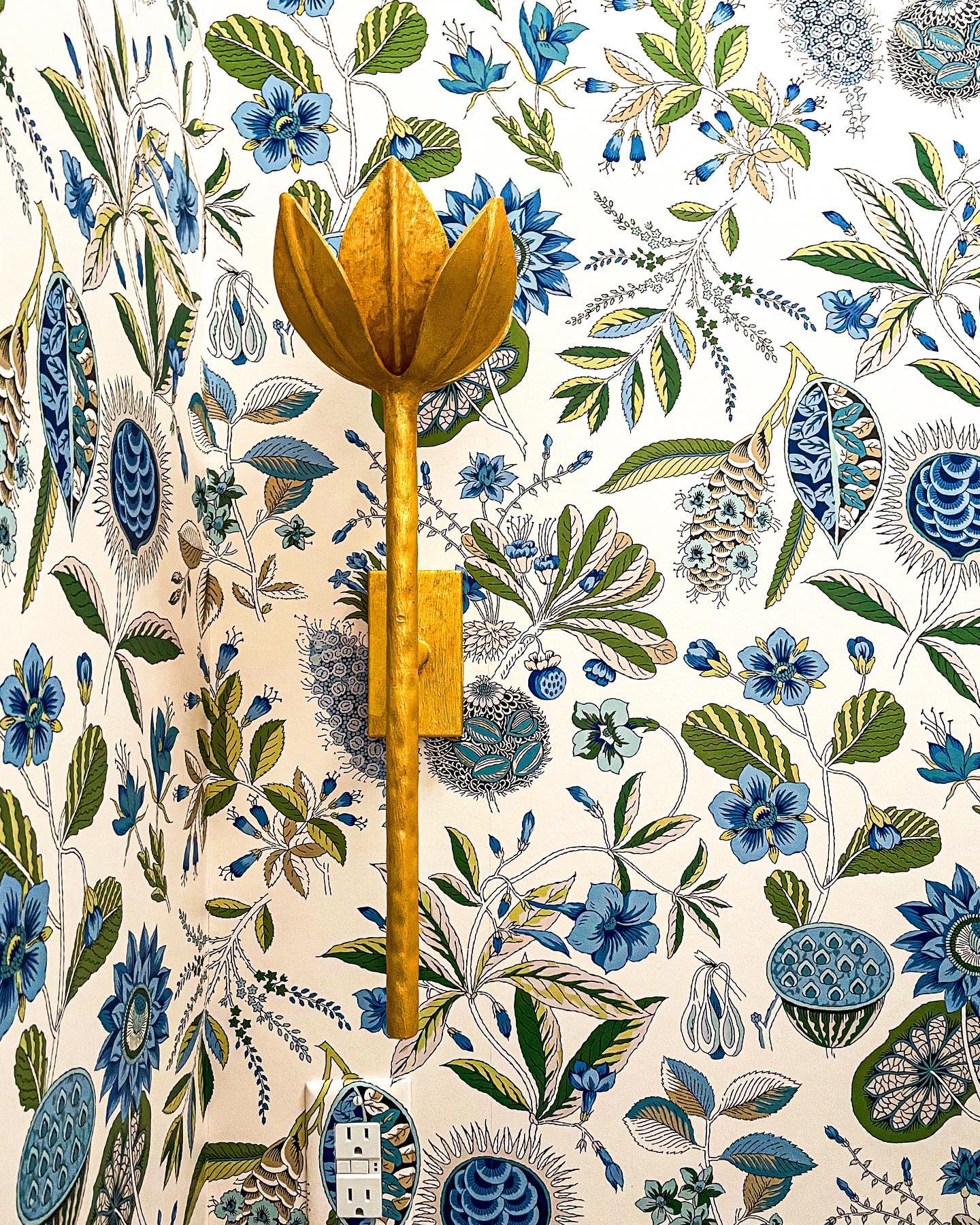 Lotus Wall Sconce - Image 18