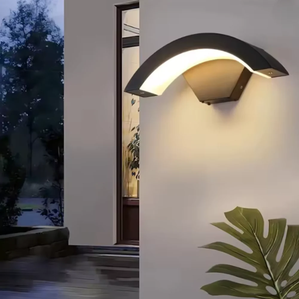 Outdoor Wall Light with Motion Sensor - Arched Modern Design - Image 2