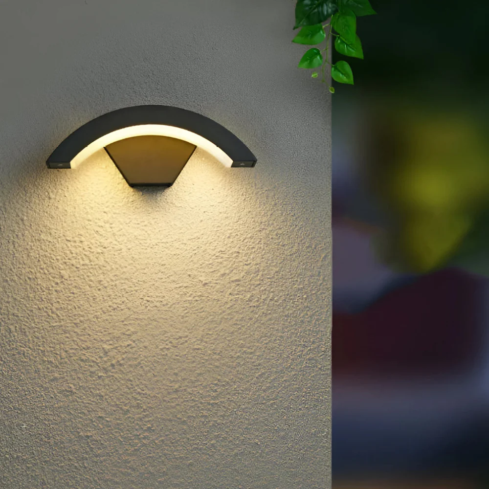 Outdoor Wall Light with Motion Sensor - Arched Modern Design - Image 4