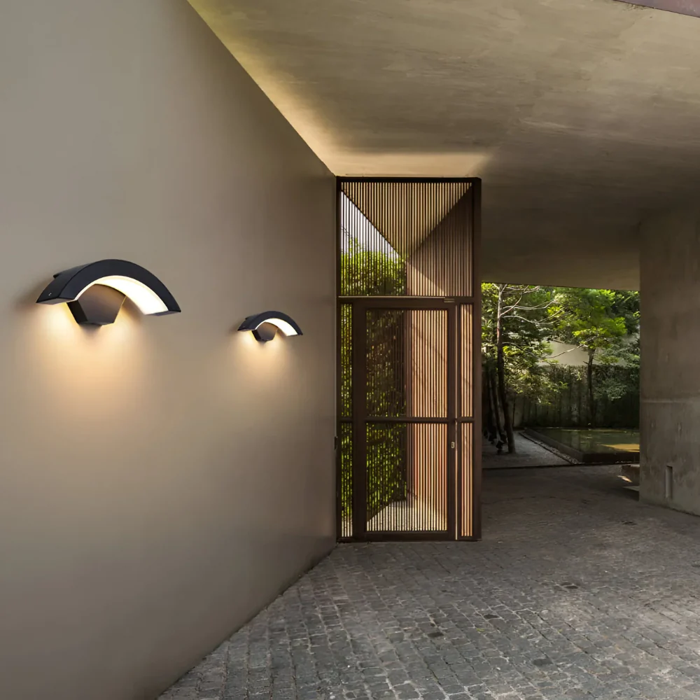 Outdoor Wall Light with Motion Sensor - Arched Modern Design - Image 9