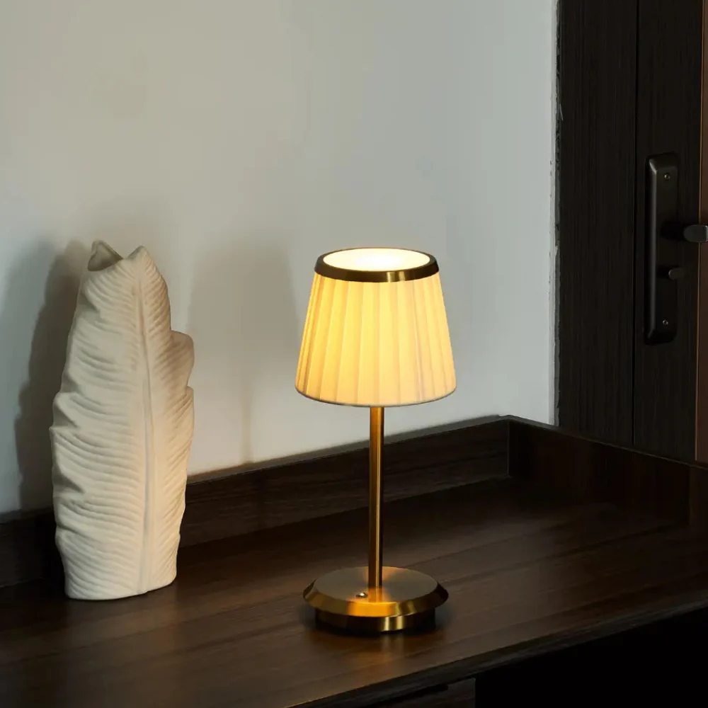 Rechargeable Desk Lamp with Iron Base - Portable Art Deco Style - Image 4