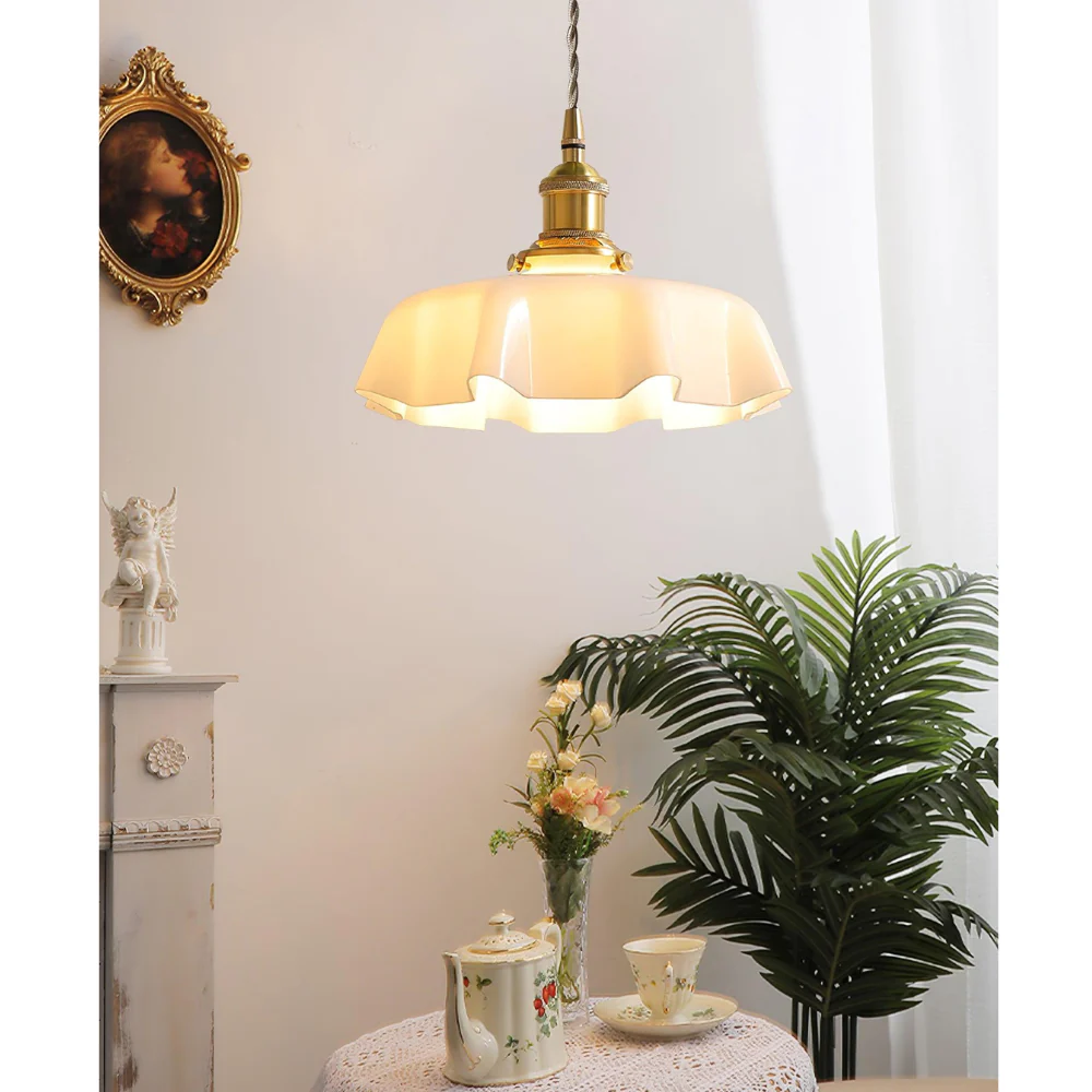 Scalloped Glass Pendant Light with Ruffled Shade - Vintage Floral Style - Image 12