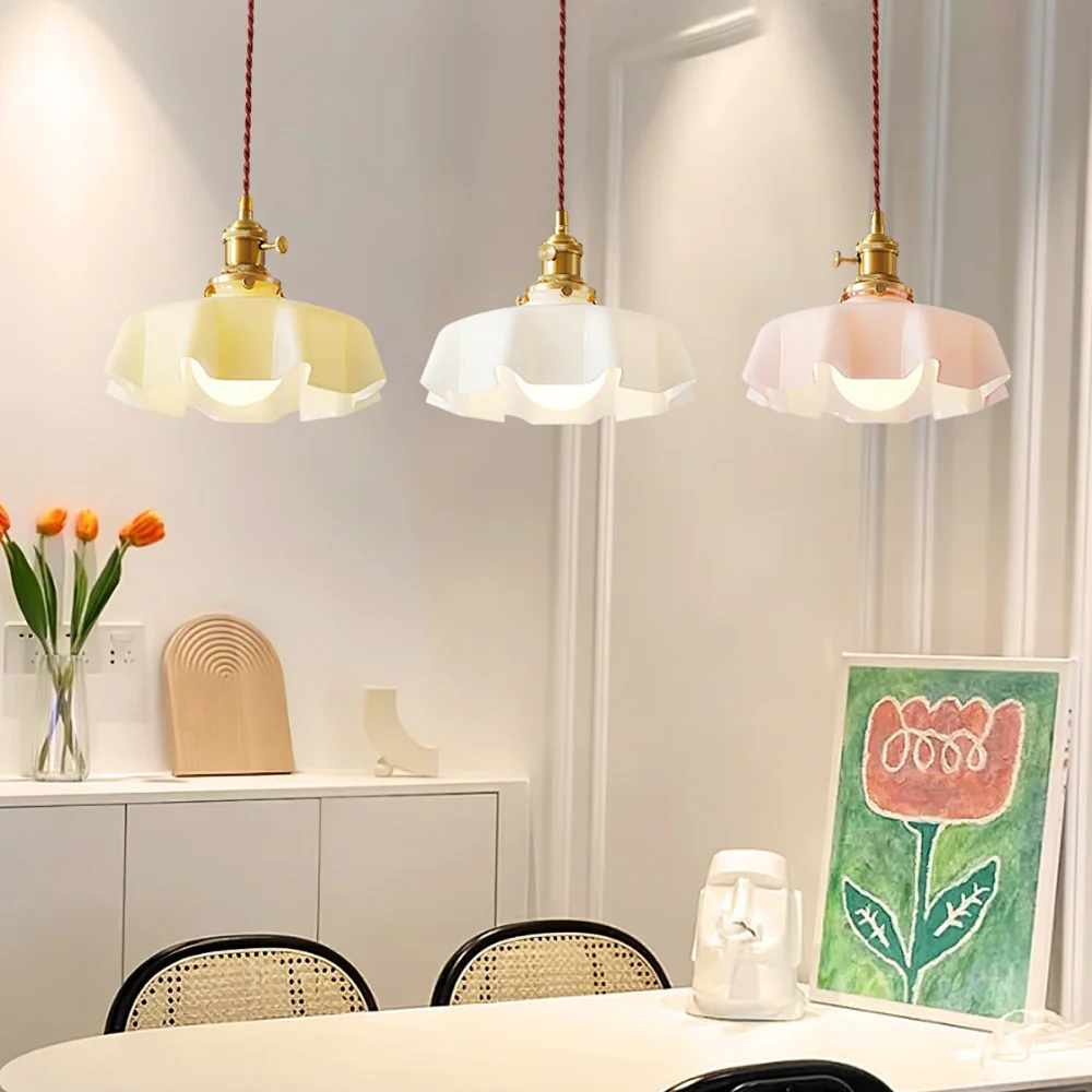 Scalloped Glass Pendant Light with Ruffled Shade - Vintage Floral Style - Image 20
