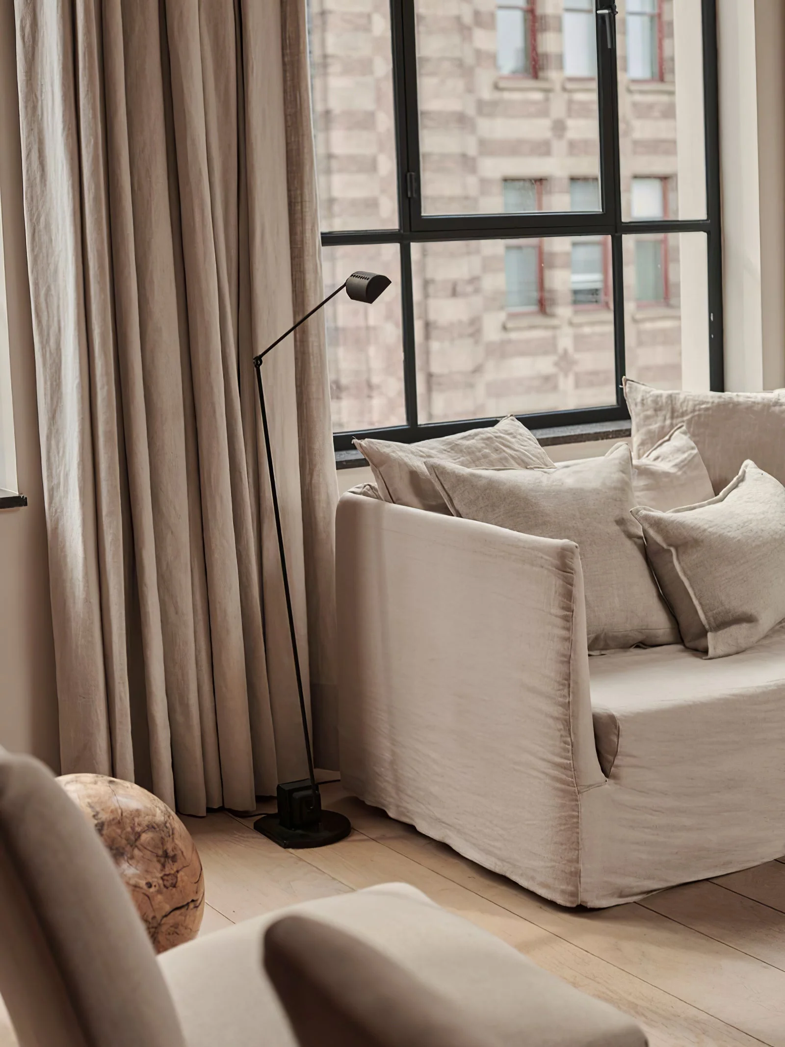 Scribe Floor Lamp - Image 24