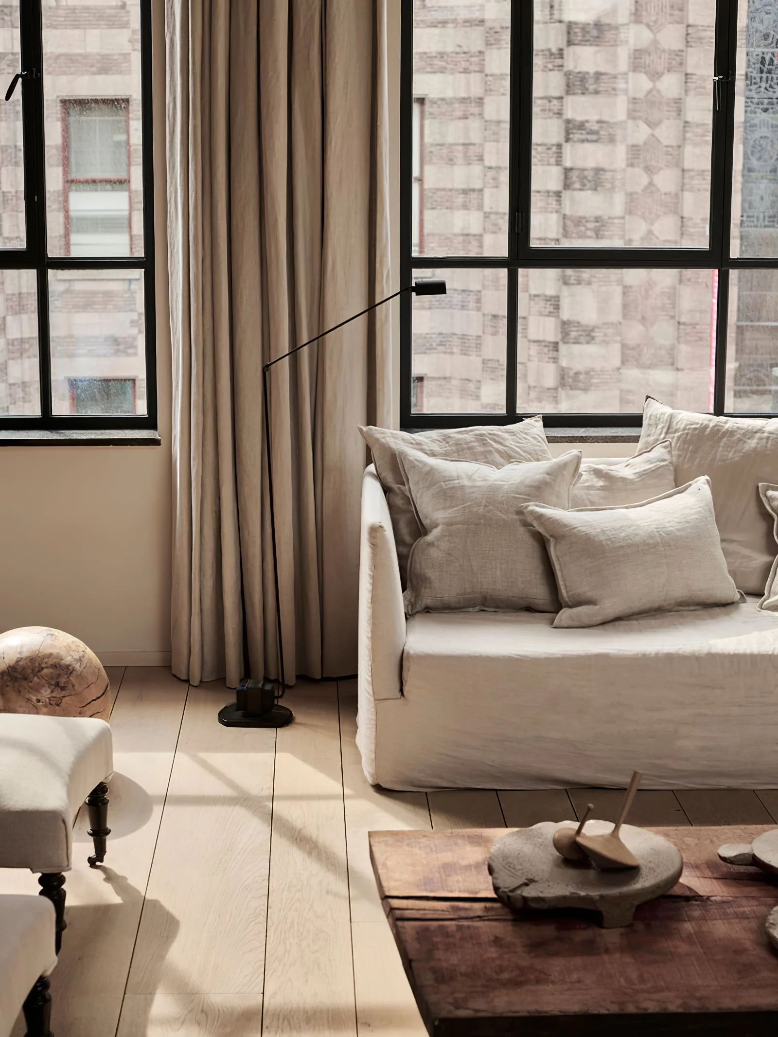 Scribe Floor Lamp - Image 3