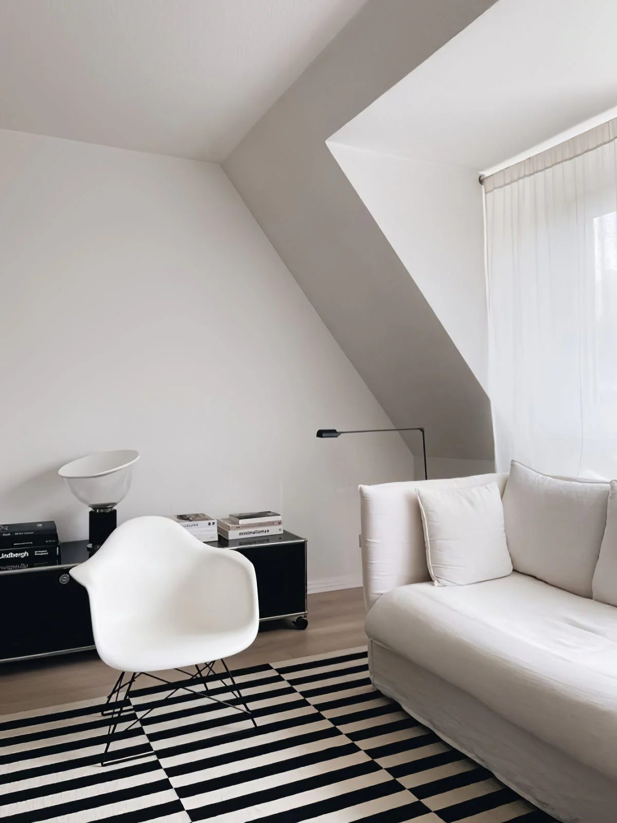 Scribe Floor Lamp - Image 39