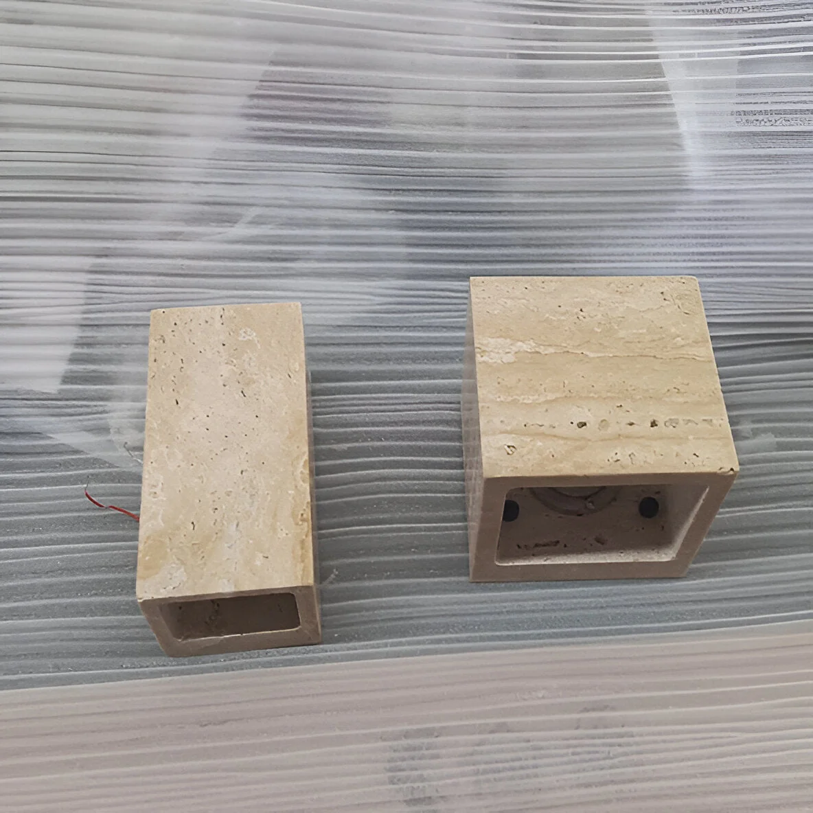 Sentinel Travertine Wall Light - Image 15