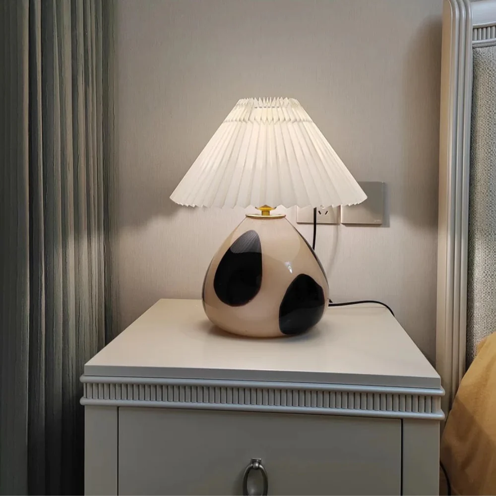 Table Lamp with Pleated Fabric Shade - Mid Century Modern Ceramic - Image 14
