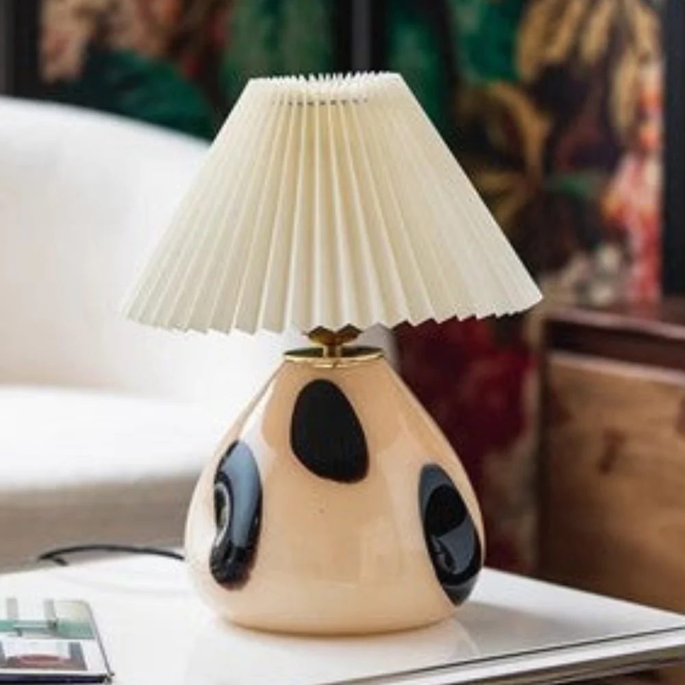 Table Lamp with Pleated Fabric Shade - Mid Century Modern Ceramic - Image 7