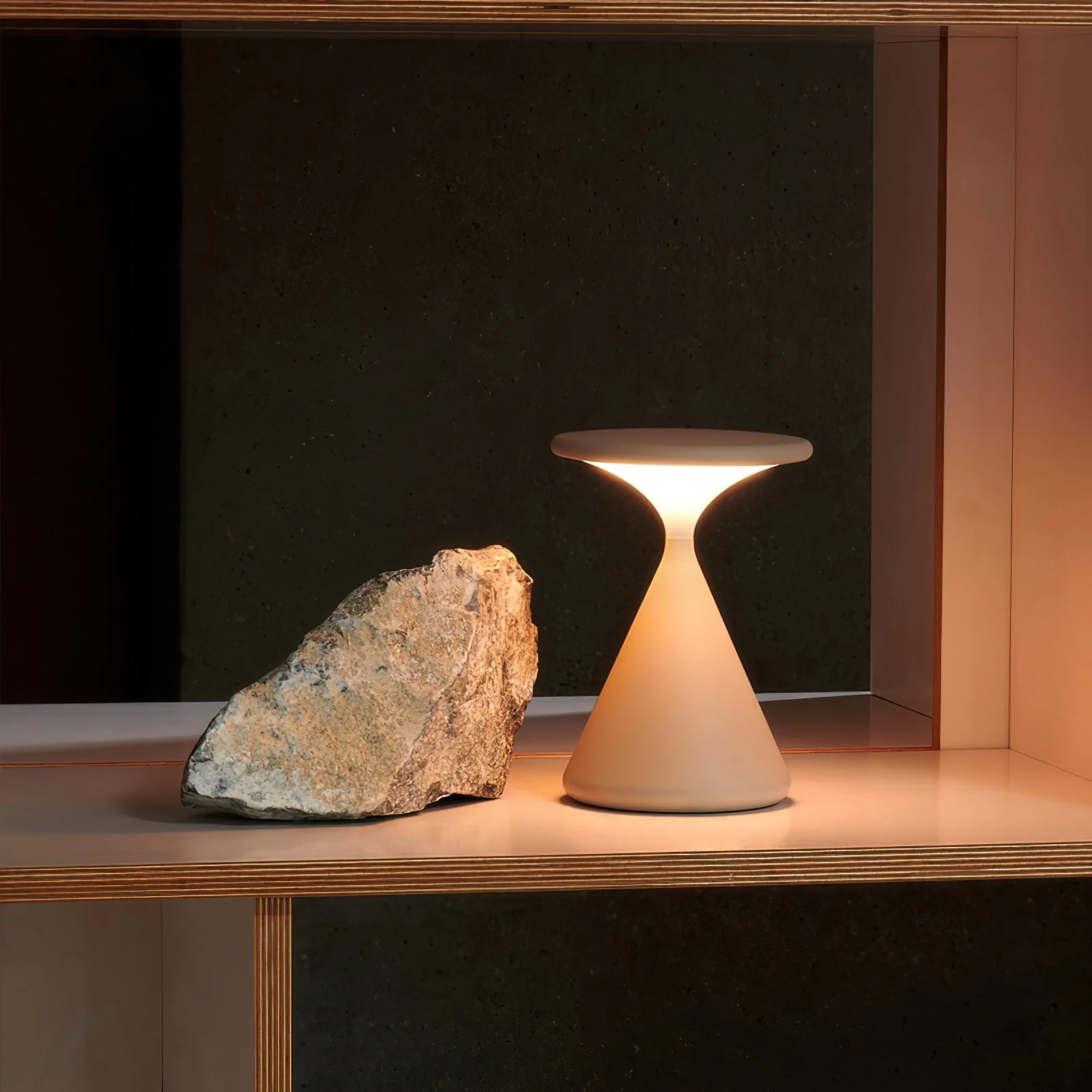 Vespera Portable Lamp - Image 6