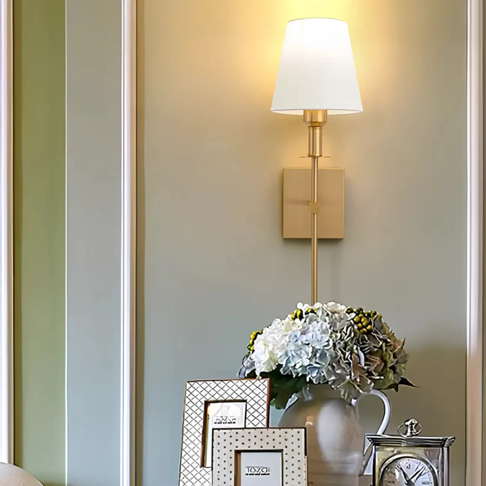Wireless Wall Light - Modern Elegant Sconce - Remote Controlled - Image 15