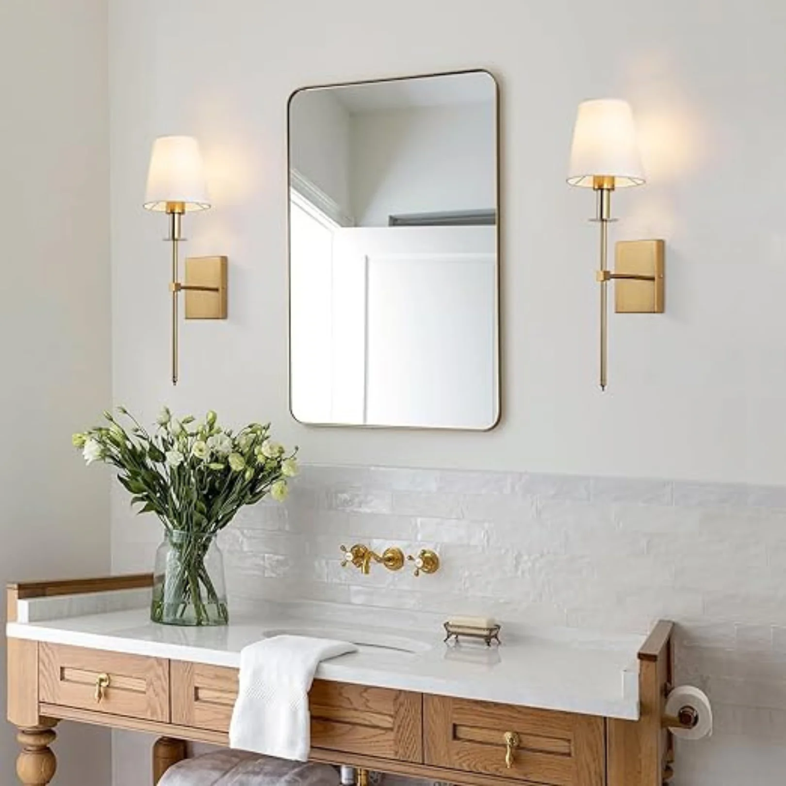 Wireless Wall Light - Modern Elegant Sconce - Remote Controlled - Image 8